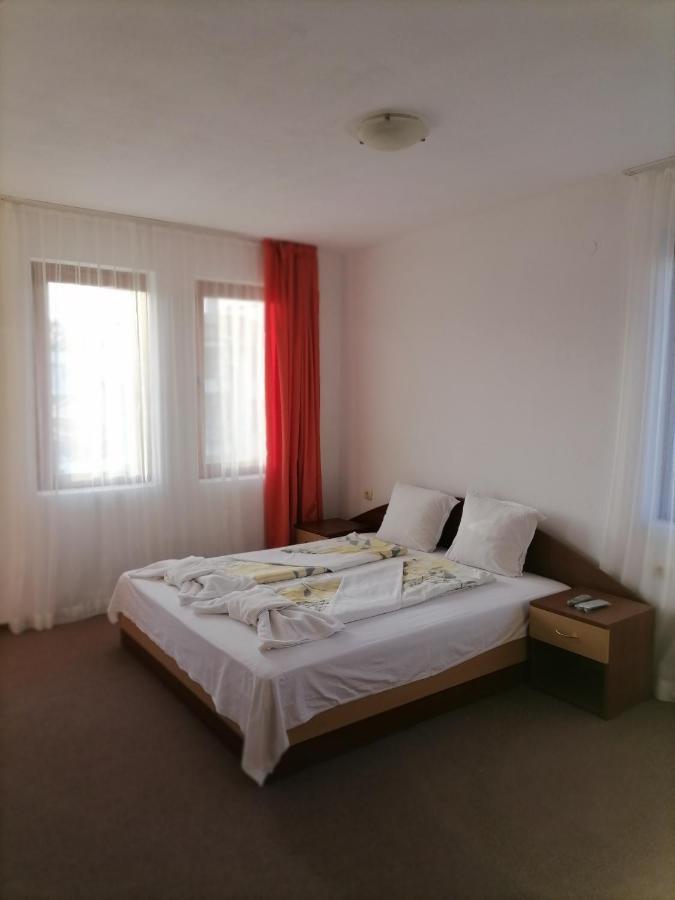 Ivet Guest House Obzor Esterno foto