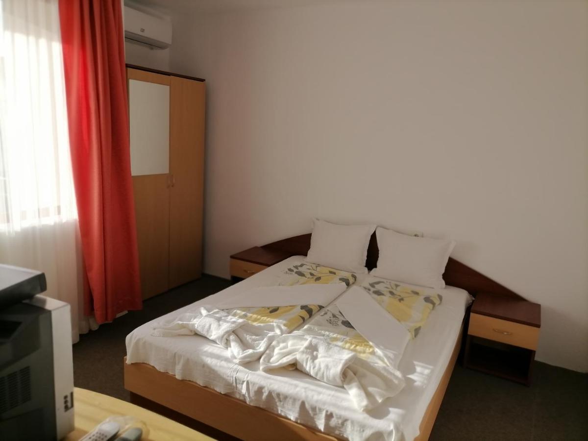 Ivet Guest House Obzor Esterno foto